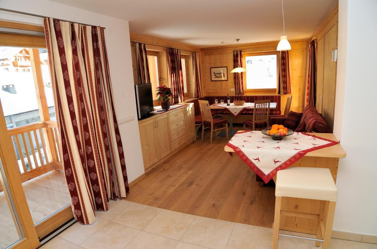 Apartmán Chalet Regina Selva di Val Gardena Pokoj fotografie